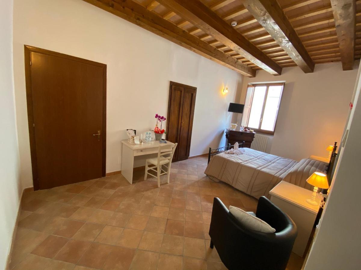 Pievebovigliana Locanda Della Pieve מראה חיצוני תמונה