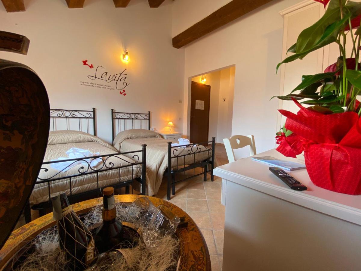 Pievebovigliana Locanda Della Pieve מראה חיצוני תמונה