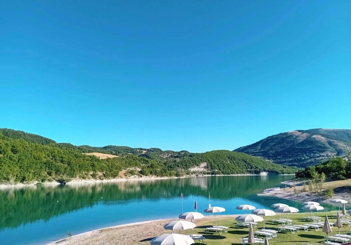 Pievebovigliana Locanda Della Pieve מראה חיצוני תמונה